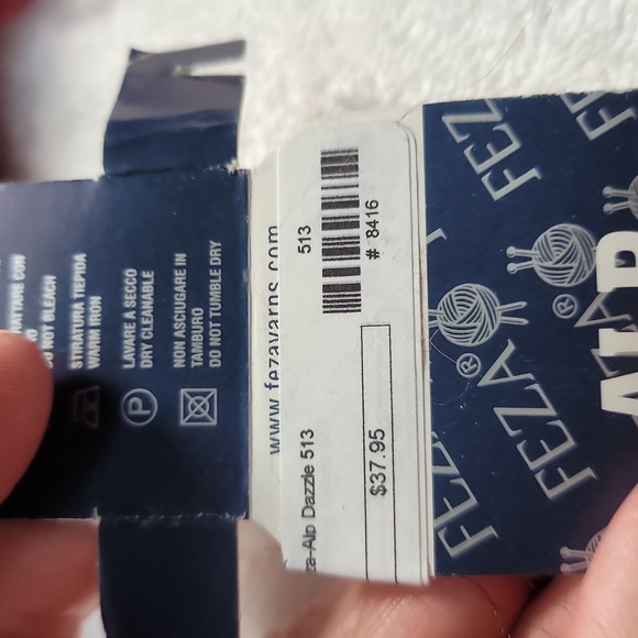 Feza ALP DAZZLE Handcrafted Red and Purple Yarn 2 Skeins - Picture 5 of 9